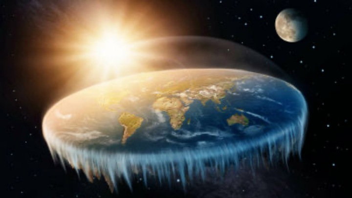 地球平面説の証拠は！フラットアース論破できる？信じる？